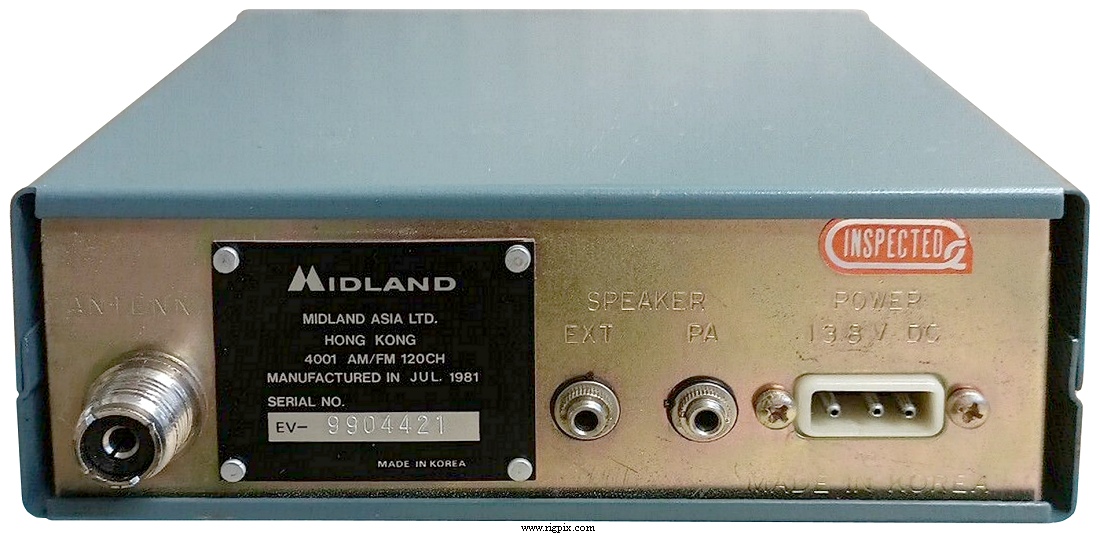 A rear picture of Midland 4001 (120 channels) ''Precision series''