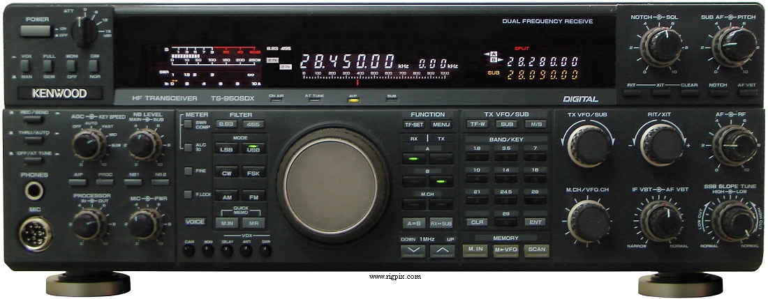 A picture of Kenwood TS-950SDX