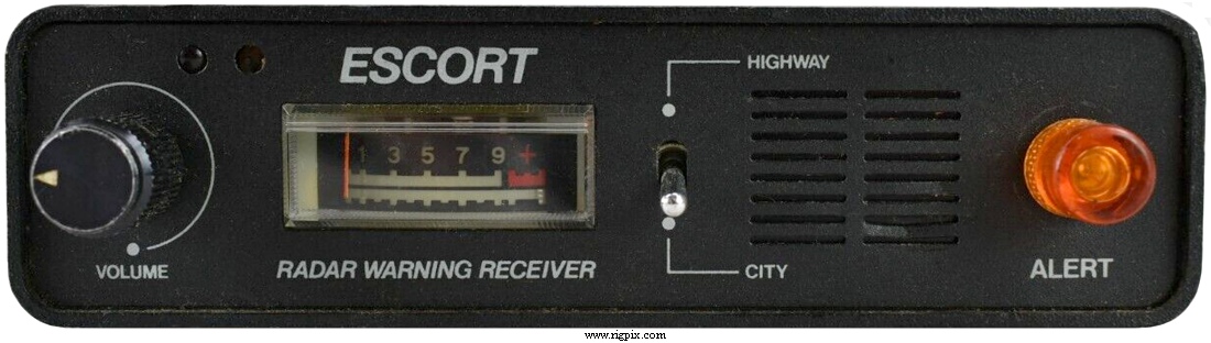 A picture of Escort (The original by Cincinnati Microwave Inc.)