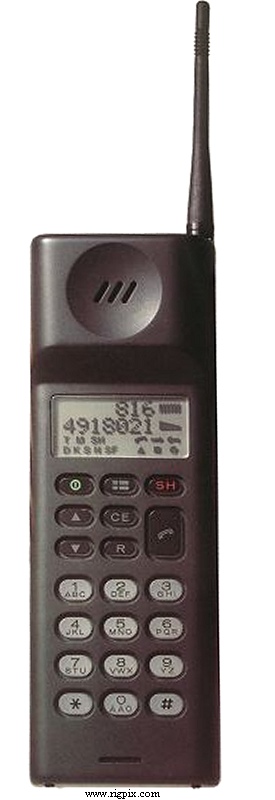 A picture of Mitsubishi 900 Executive