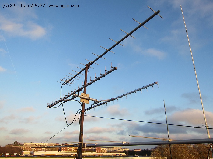 A picture of VHF/UHF antennas