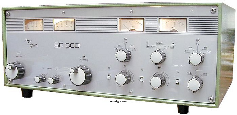 A picture of Braun SE-600