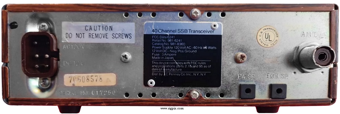 A rear picture of JCPenney 6241 (Retail no. 981-6241 / Catalog no. 981-8360)