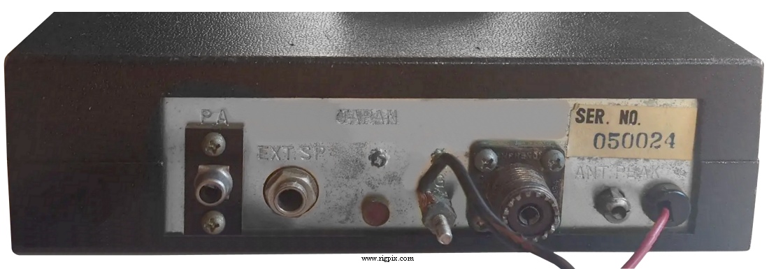 A rear picture of Midland 13-872
