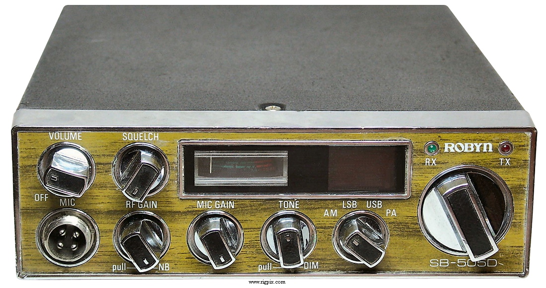 A rear picture of Robyn SB-505D with woodgrain faceplate