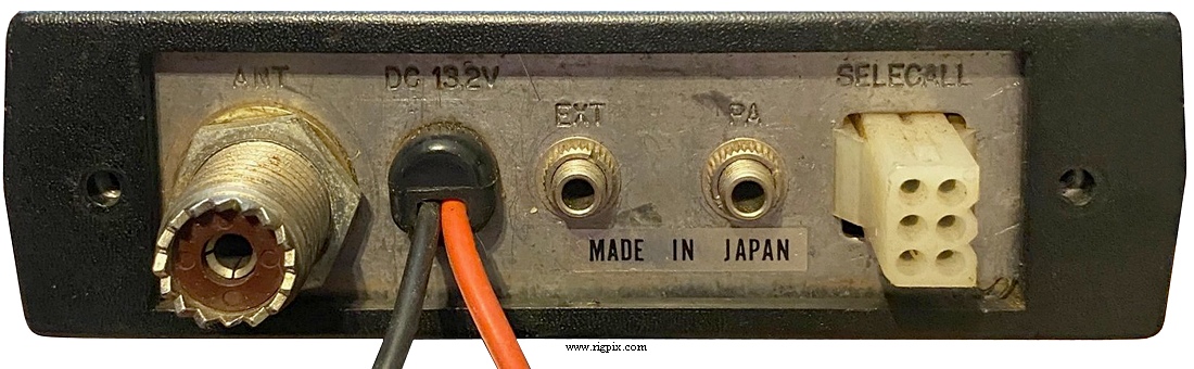 A rear picture of Transvoice Excel FM-404