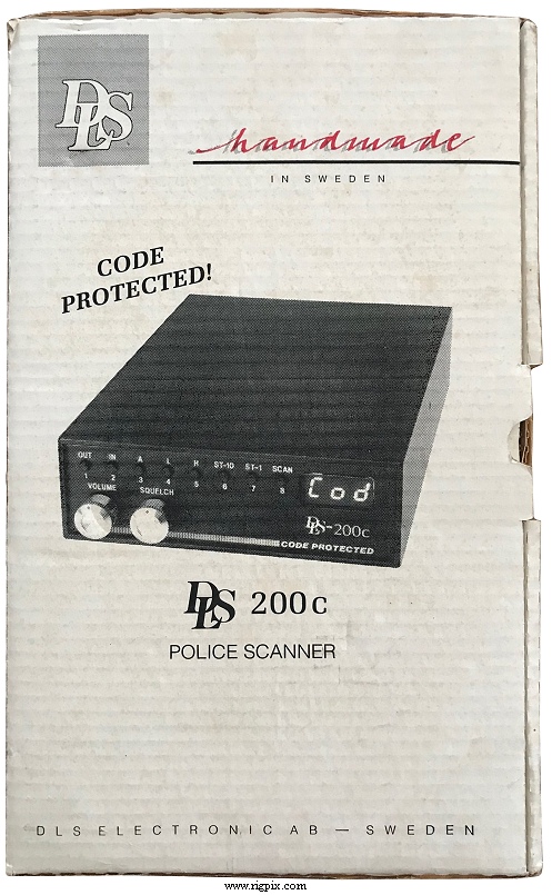 A picture of the DLS-200 box