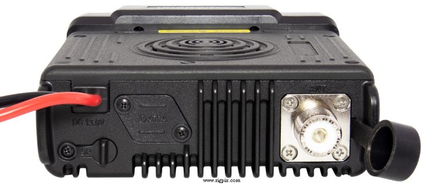 A rear picture of Wouxun KG-XS30G