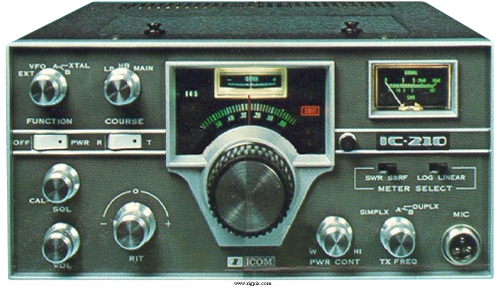 A picture of Icom IC-210