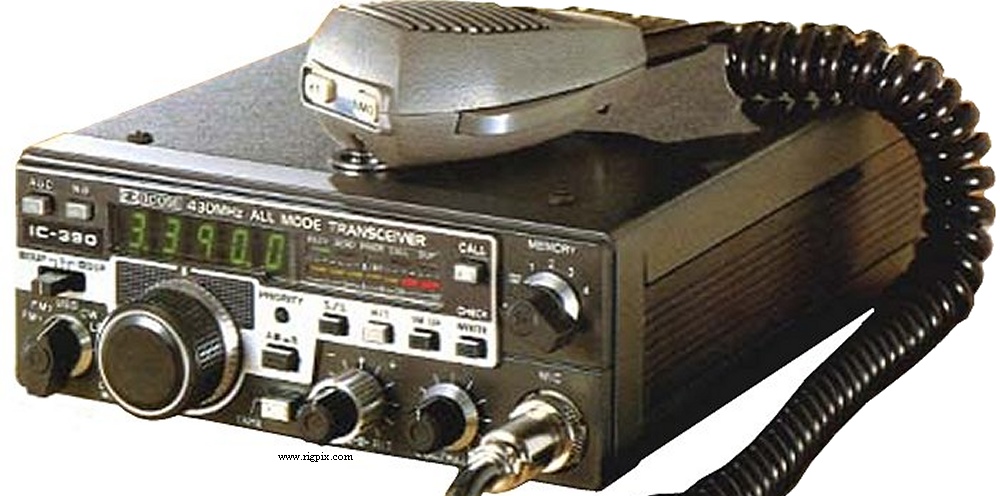 A picture of Icom IC-390