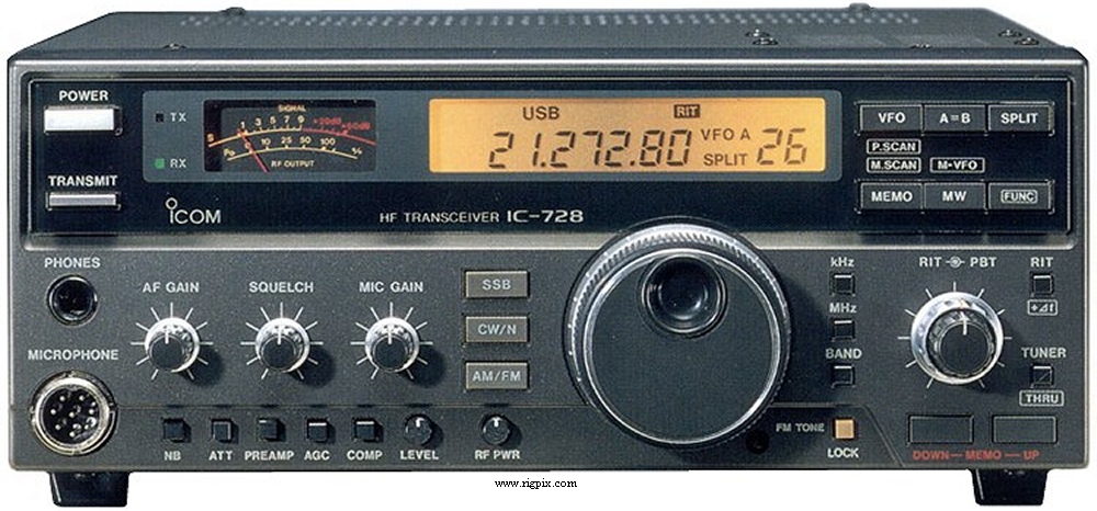 A picture of Icom IC-728
