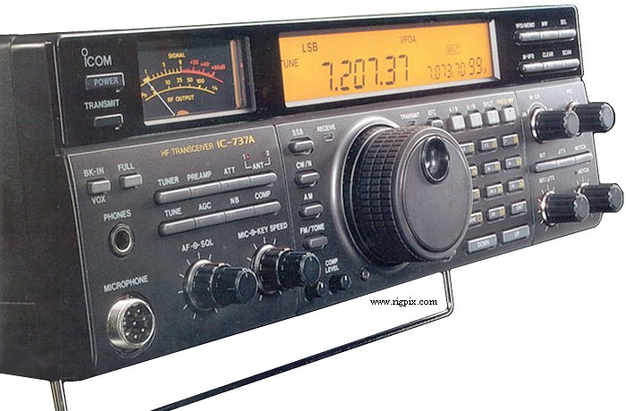 A picture of Icom IC-737A