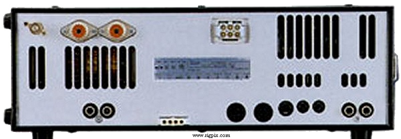 A rear picture of IC-756 Pro II