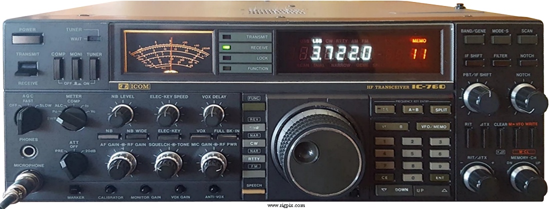 A picture of Icom IC-760