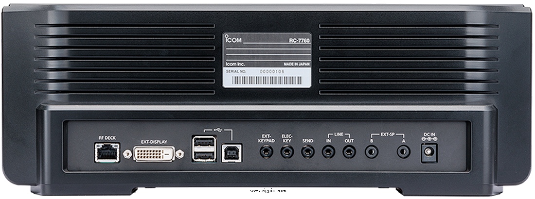 A rear picture of the Icom IC-7760 controller