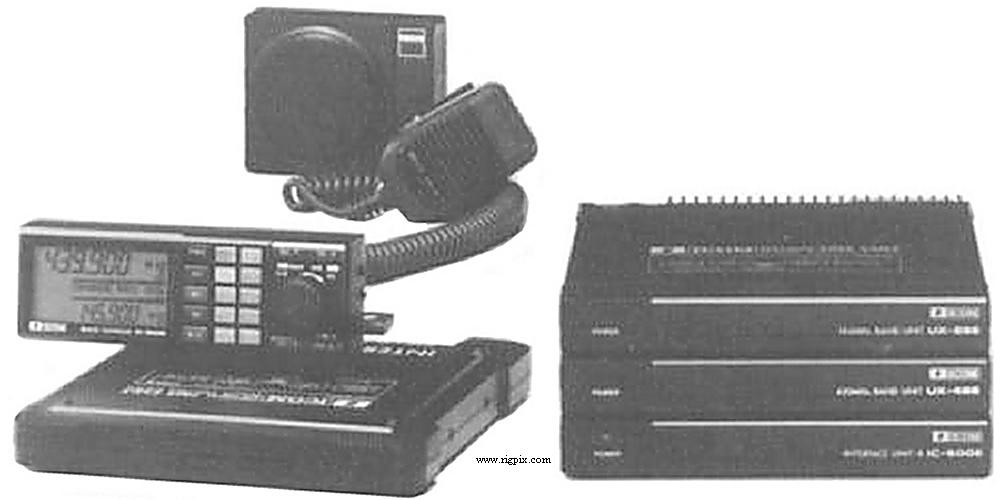 A picture of Icom IC-900E