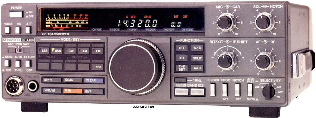 A picture of Kenwood TS-440S