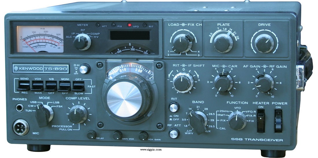 A picture of Kenwood TS-820