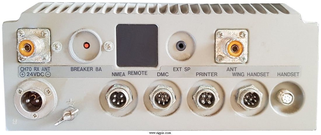 A rear picture of Furuno FM-8500