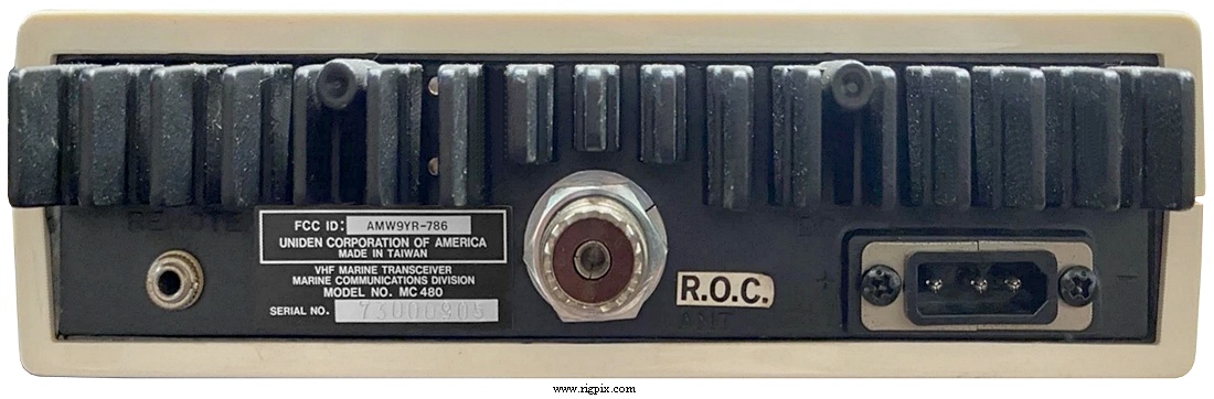 A rear picture of Uniden MC-480