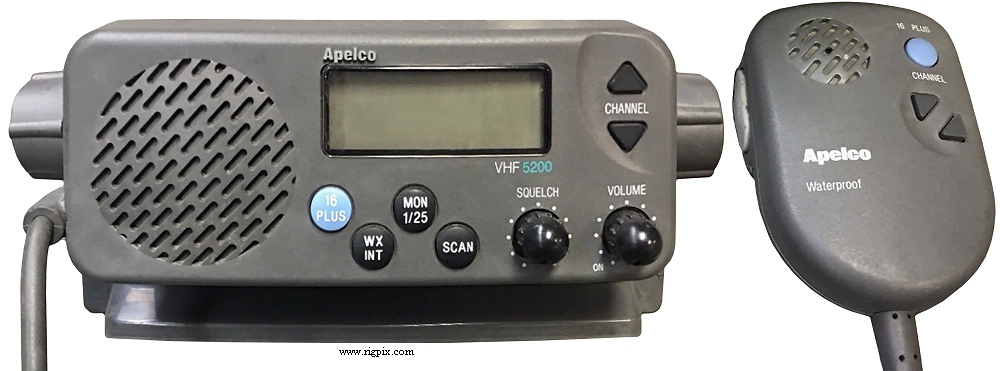 A picture of Apelco VHF-5200