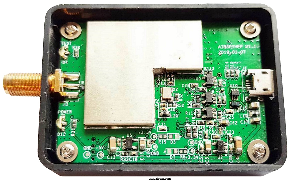 A top inside picture of AirSpy HF+ Discovery