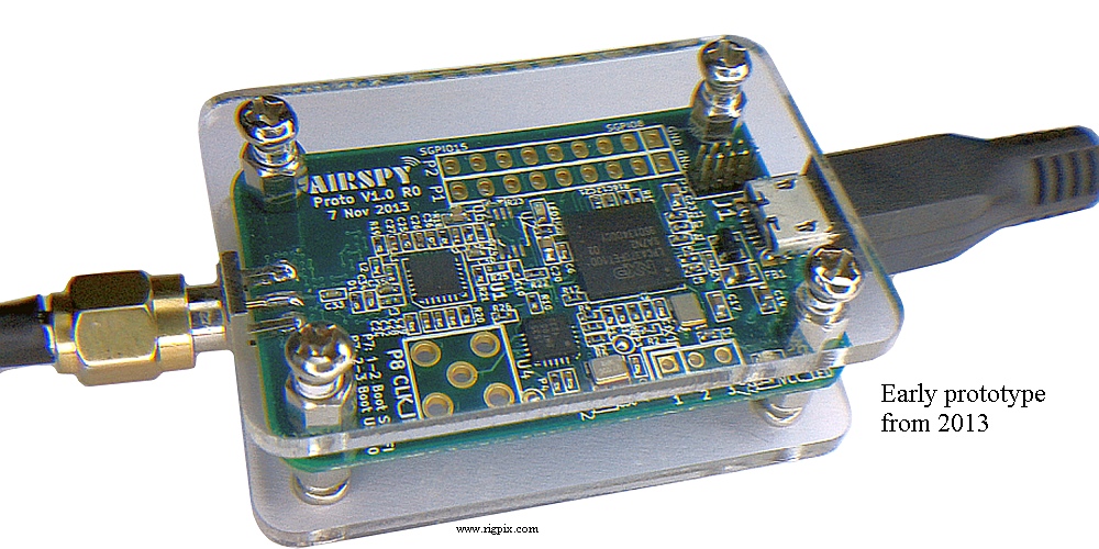 A picture of an early AirSpy prototype