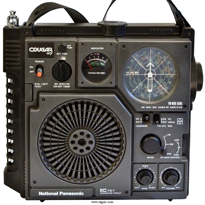 BCLブームの名機ですNational BCLラジオ COUGAR クーガ No.7 RF-877