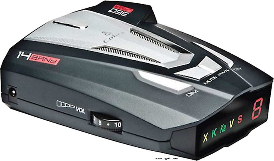 A picture of Cobra XRS-9470