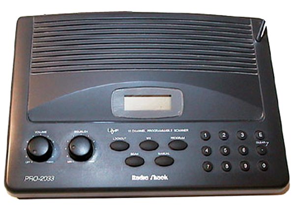 A picture of RadioShack Pro-2033 (20-410)