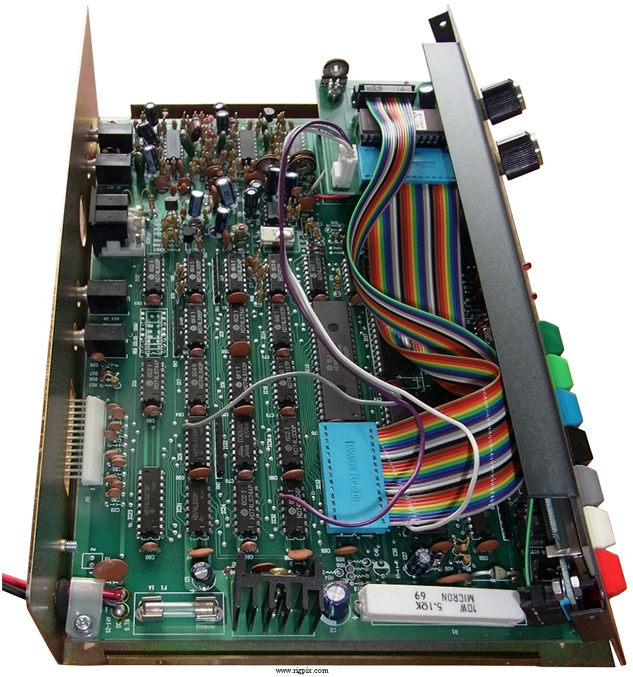 An inside picture of Telereader CD-670 (By Comax)