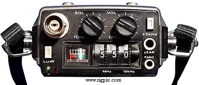 A top view picture of Yaesu FT-203R